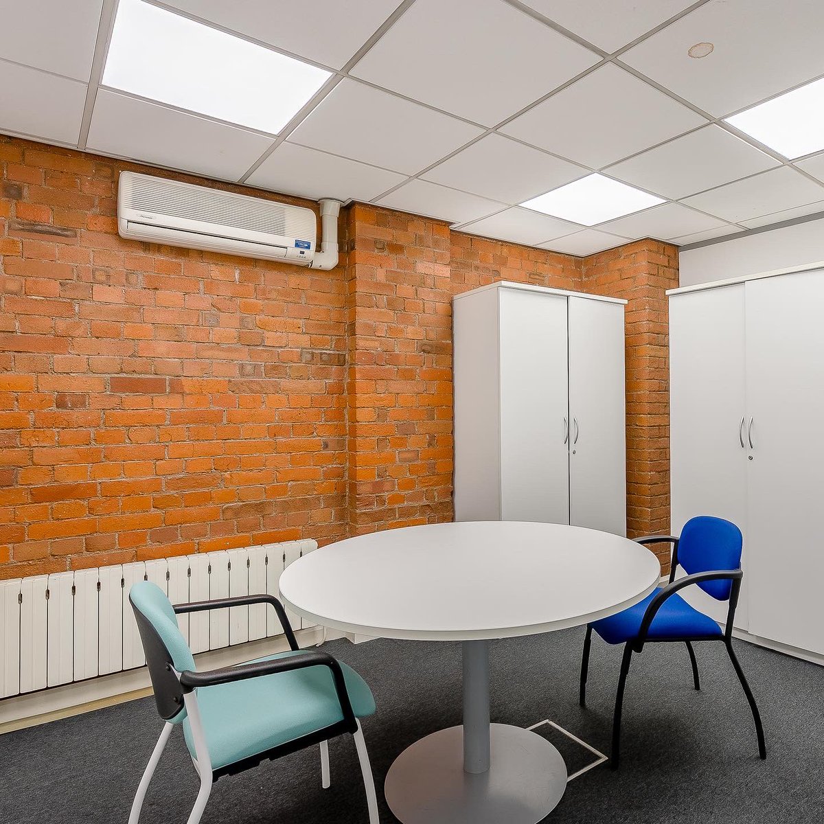 _SouthwarkIntro's tweet photo. Available now: #Workspace at #Shand House

▫️3,762 sq ft of 2nd floor #offices
▫️Prime #LondonBridge location
▫️Fully fitted out
▫️Converted characterful former warehouse 

Visit https://t.co/E9OiA0Knkg to find out more or contact @BNPPRE_UK directly 📩 https://t.co/xbRsE1eEaH