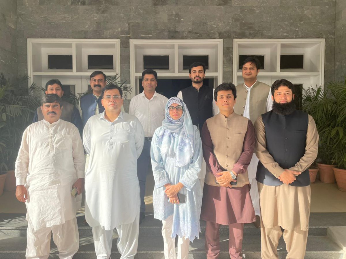 Anum Akram tweet media