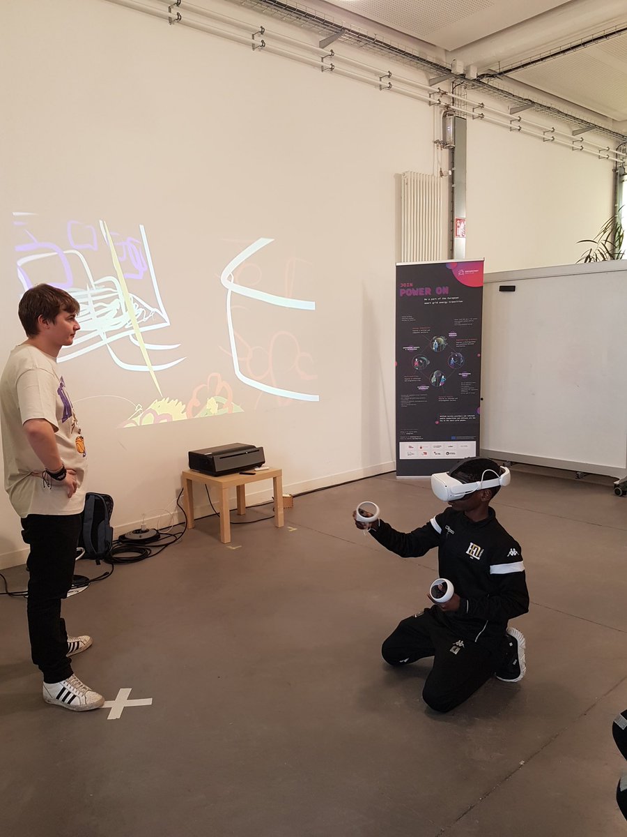 FabLivingLab's tweet photo. Elementary school students today to imagine the wonderful possibilities for plastic recycling with @FabLivingLab and #GreenFablab at #octroi Nancy using @INEDIT6.
#DoItTogether #Cocreation #OpenManufacturing
@Dupont_lo @fabbiocrux @ENSGSI https://t.co/rWCCB60WiY