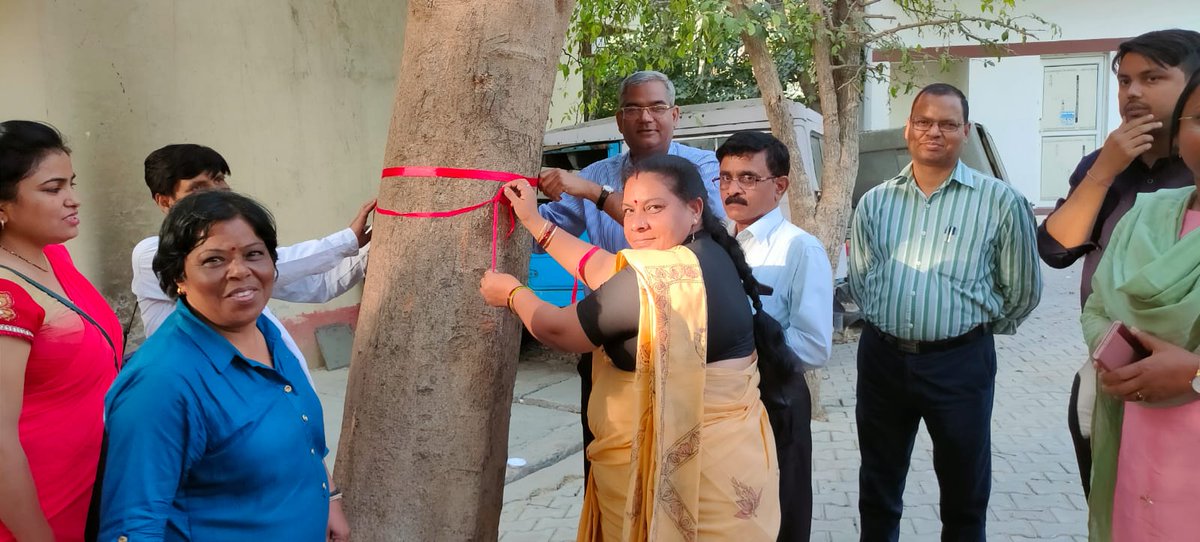 DDSavingsAgra's tweet photo. Today, I called for Savings Deptt Officers to organise #AprilCoolDay on #1stApril instead of #FoolsDay. Savings Officers of all the 4 Districts of #AgraCommissionery (#Agra, #Firozabad, #Mainpuri & #Mathura) organised @RedTapeMovement & events #ForNature:
https://t.co/P9d2w4IuEx https://t.co/LSlsUoaHos