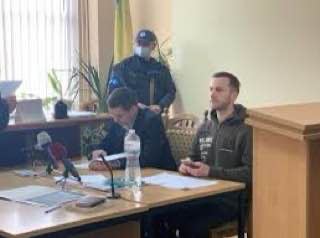 Vatixan14's tweet photo. Le blogueur ukrainien Gleb Lyashenko a été arrêté à Lviv pour trahison (il risque 15 ans de prison).
Adversaire de Zelensky, il a écrit : "Pendant 8 ans, la Russie a demandé et même supplié l'Ukraine de changer de cap... L'Ukraine a refusé pendant 8 ans.
Et voici le résultat https://t.co/FcJvFZiydW