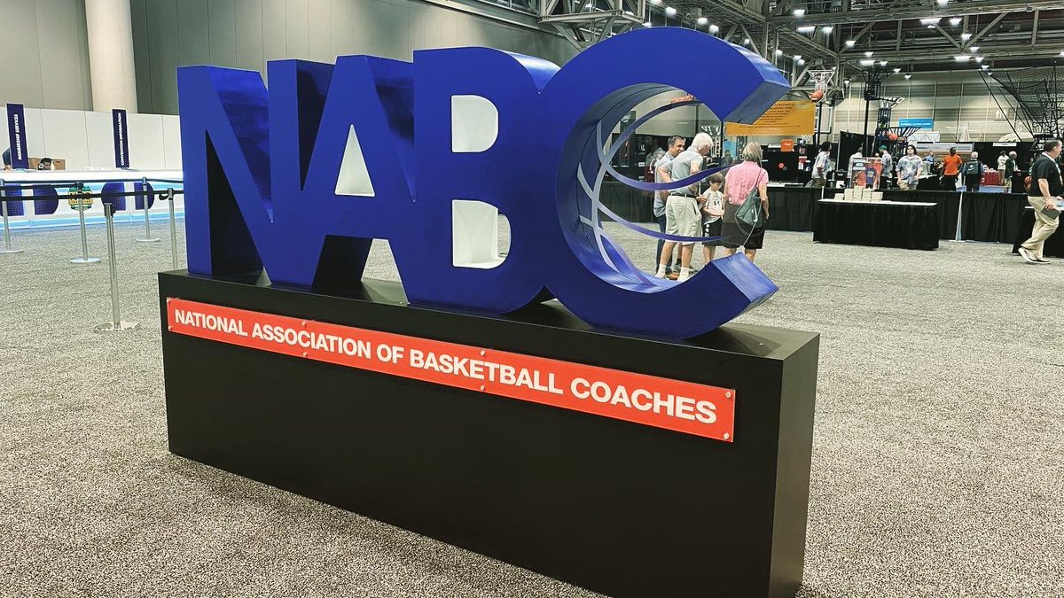 RyvalStudios's tweet photo. Itβs another great day in #nola exhibiting at the @nabc1927 convention! If youβre here, stop by booth 206 and say hello for some free Ryval hats and shirts while they last! #collegebasketball #nabc #neworleans #basketball #ryvalstudios https://t.co/DniWoZIrxN