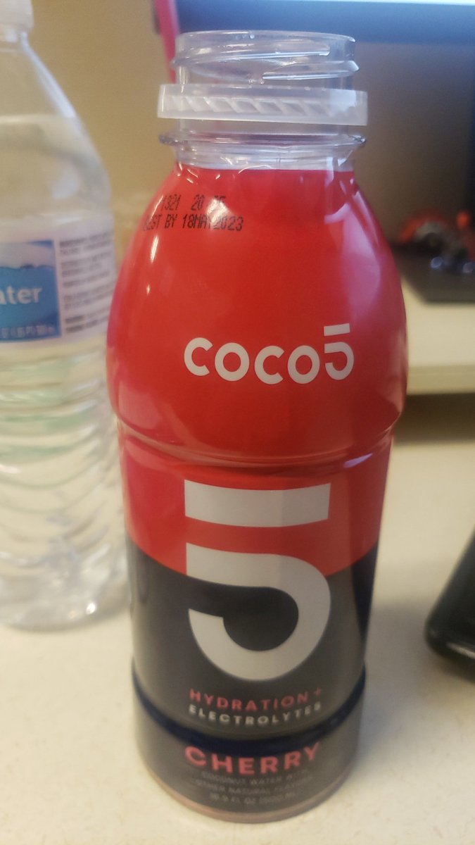 St3ph3rs_83's tweet photo. Welp... no iced coffee but at least I have this!! 😋😋😋 @DevinBook @Suns #Coco5 https://t.co/GBEZOX8aPb