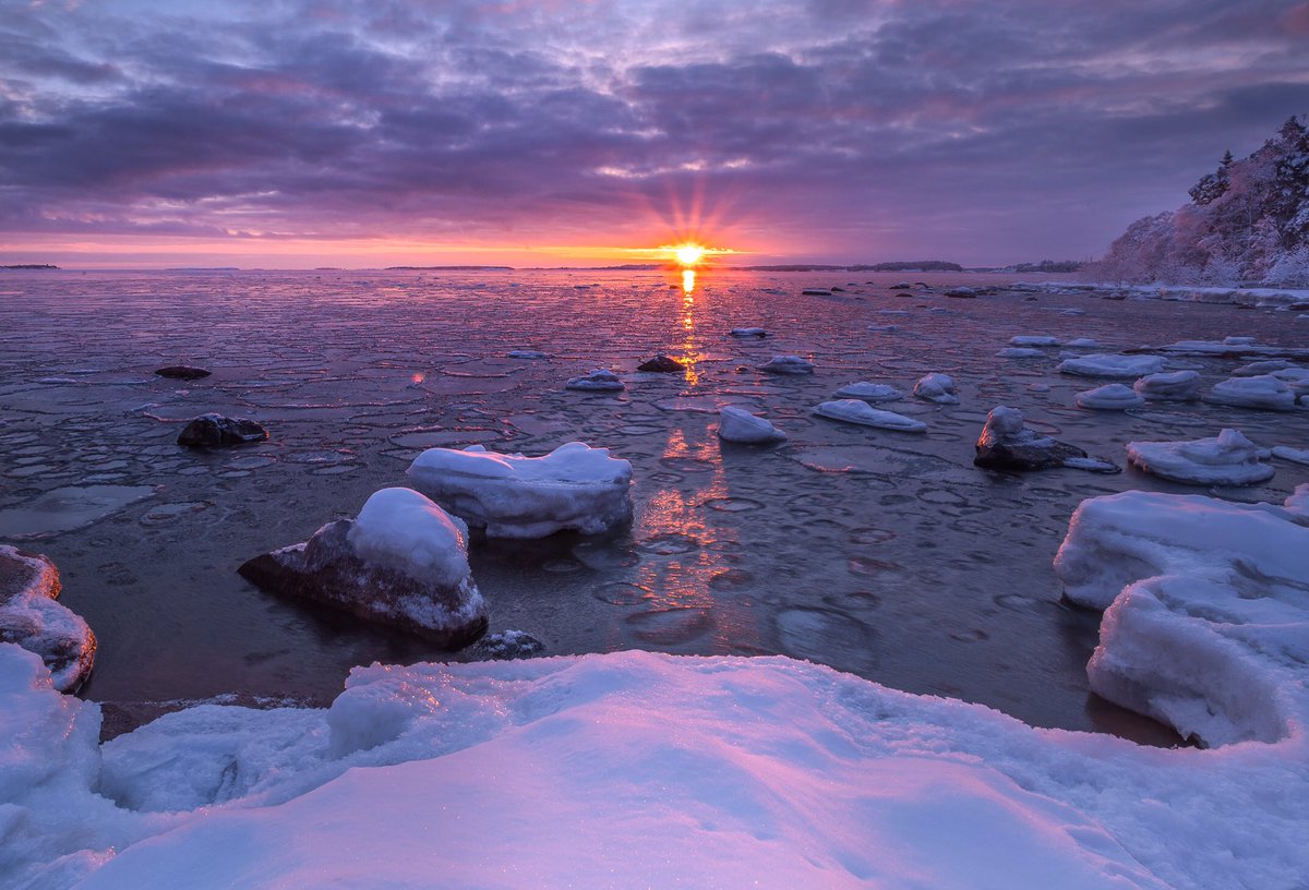 Hiezu79's tweet photo. Helsinki

#lauttasaari #helsinki #landscapephotography https://t.co/3grBn50nPV