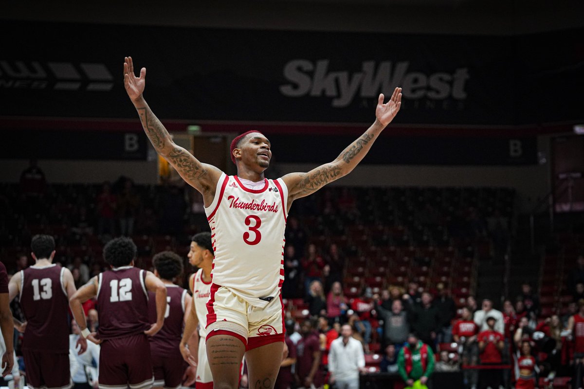 SUUBasketball's tweet photo. day 2 of the @3X3UHoops tourney

support our guy @__Jgotti3 

GAME 1️⃣ | ⏰: 7:30 AM MT | 📺: Twitter @3X3UHoops 

GAME 2️⃣ | ⏰: 8:50 AM MT | 📺: Twitter @3X3UHoops
 
GAME 3️⃣ | ⏰: 9:50 AM MT | 📺: Twitter @3X3UHoops
 
want more info? https://t.co/DKhW26Zh6h

#StormTheSky https://t.co/VN92sQxT0Z