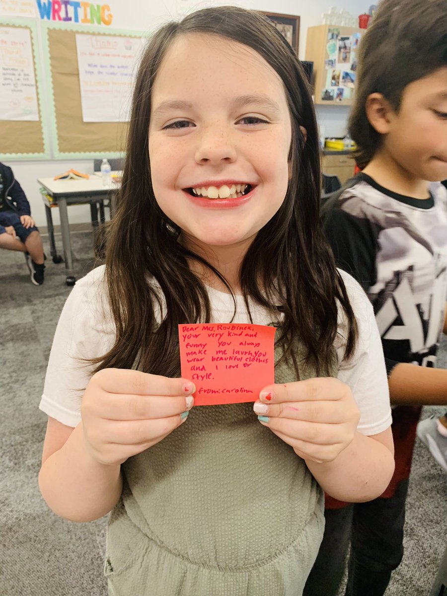 LearnWithMrsO's tweet photo. We LOVED working on our random act of kindness today to close out Kindness Week! We wrote our favorite things about all the teachers in our grade level! #WWEmpowers #MelissaSchools #CardinalKindness https://t.co/LZcUKCBf8S