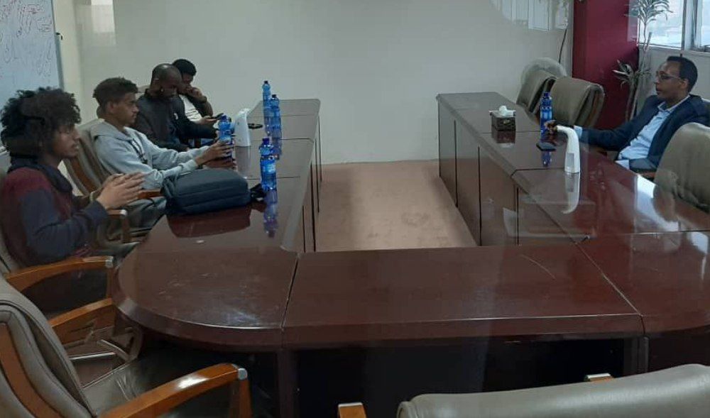 GenUChallengeET's tweet photo. The teams who have passed the #Bootcamp stage moved forward to #mentoring &amp; #networking session. The topics addressed are:
#Businessplan implementation 
#Leadership
#Marketingplan
📷Picture taken from one of the #mentorship sessions.
#GenUYouthChallenge2022Ethiopia 
@Jobs_FDRE https://t.co/EEsBaJSaNY