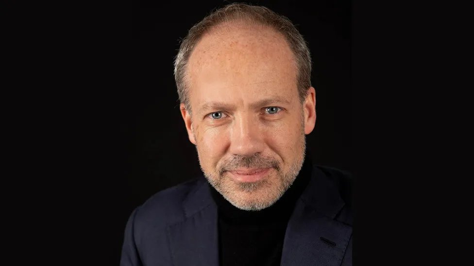 dseux's tweet photo. Pdt du Syntec: "Ce qui m'a extrêmement surpris, C que les membres de la commission (du Sénat) ont refusé d'examiner aussi les contrats avec les collectivités territoriales. Le développement des missions de conseil y a été + rapide encore que dans l'Etat https://t.co/dPAOSuGJ1i https://t.co/BJblW7EFfq
