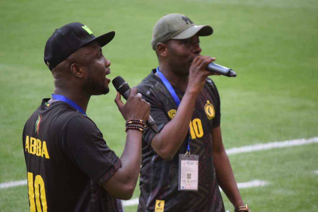 djboubs_'s tweet photo. 2 lions du Sénégal 🇸🇳 ❤️ 
Égyptien yi Dotou niouko défati 😂😂

#Qatar2022 https://t.co/tRxr87cpLD