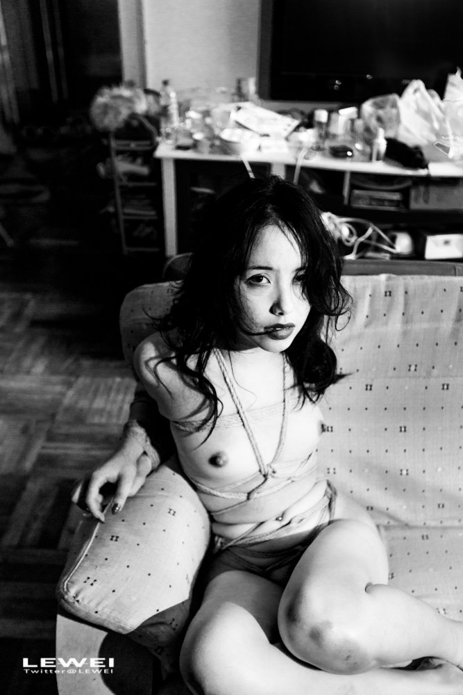不愚人
#LEWEI #Bondage #广州约拍 #捆绑 #废墟 #BabyArt #ChinaArt #ChinaBondage
各类主题创作拍摄欢迎私我约拍～
投稿：
@Fengsiyuan
@CikilikeA
@tbzt3623 https://t.co/D3bONVa11X
