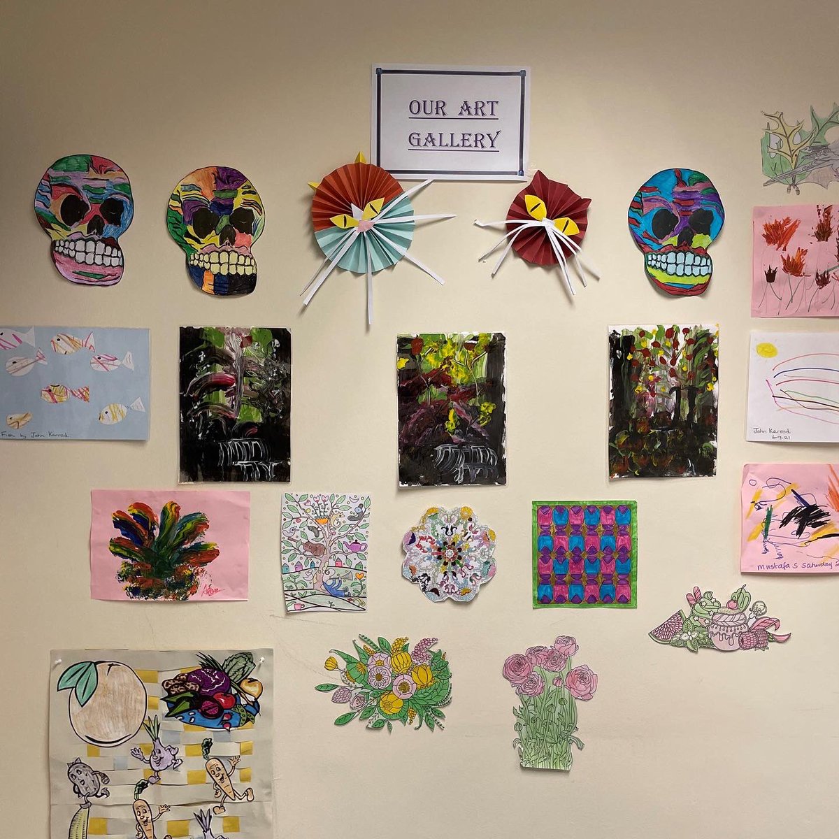 rehabilityuk's tweet photo. Check out our amazing service users art gallery, what should they make next? 

#art #queenofhearts #rehabilityuk https://t.co/edIyToWVvs