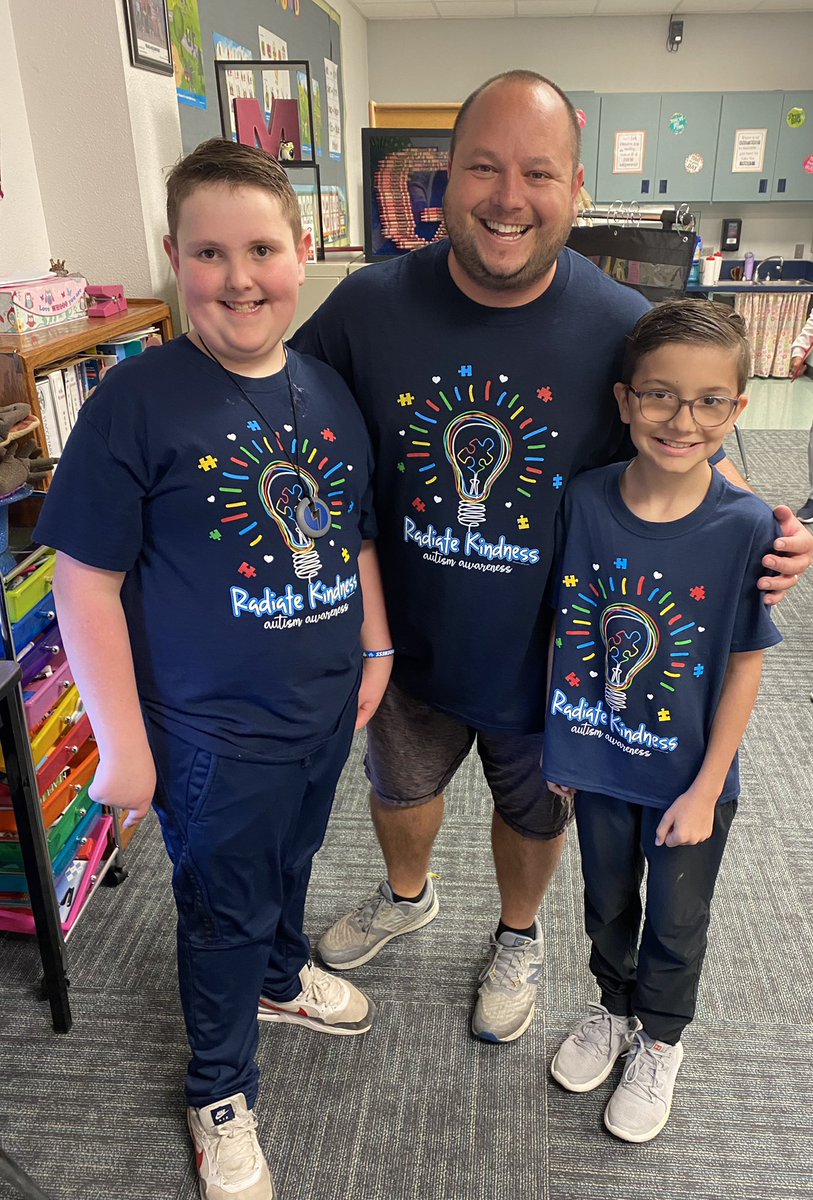 OURSTARS_WLES's tweet photo. One of my favorite days of the year! Our campus is lighting it up blue today in support of Autism Awareness and my sweet students can’t for our annual Autism Awareness walk 🙌🏻 🧩❤️ @WillisLaneES @KellerSped @kisdROCK https://t.co/uGiSIeSQ4y