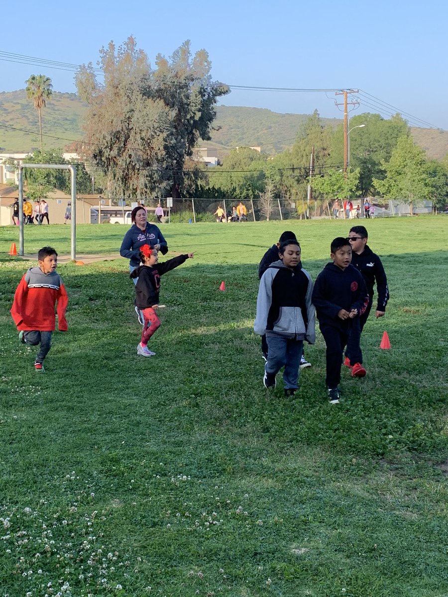 letsgoconejo's tweet photo. Join us for "Walk and Talk” every Friday at 7:45 to 8:10 AM. Families members are welcome to attend. #letsgoconejo #oclm #familyengagement #healthybodies #healthyminds #habit7 #sharpenthesaw #leaderinme https://t.co/aa2PJGjEpi