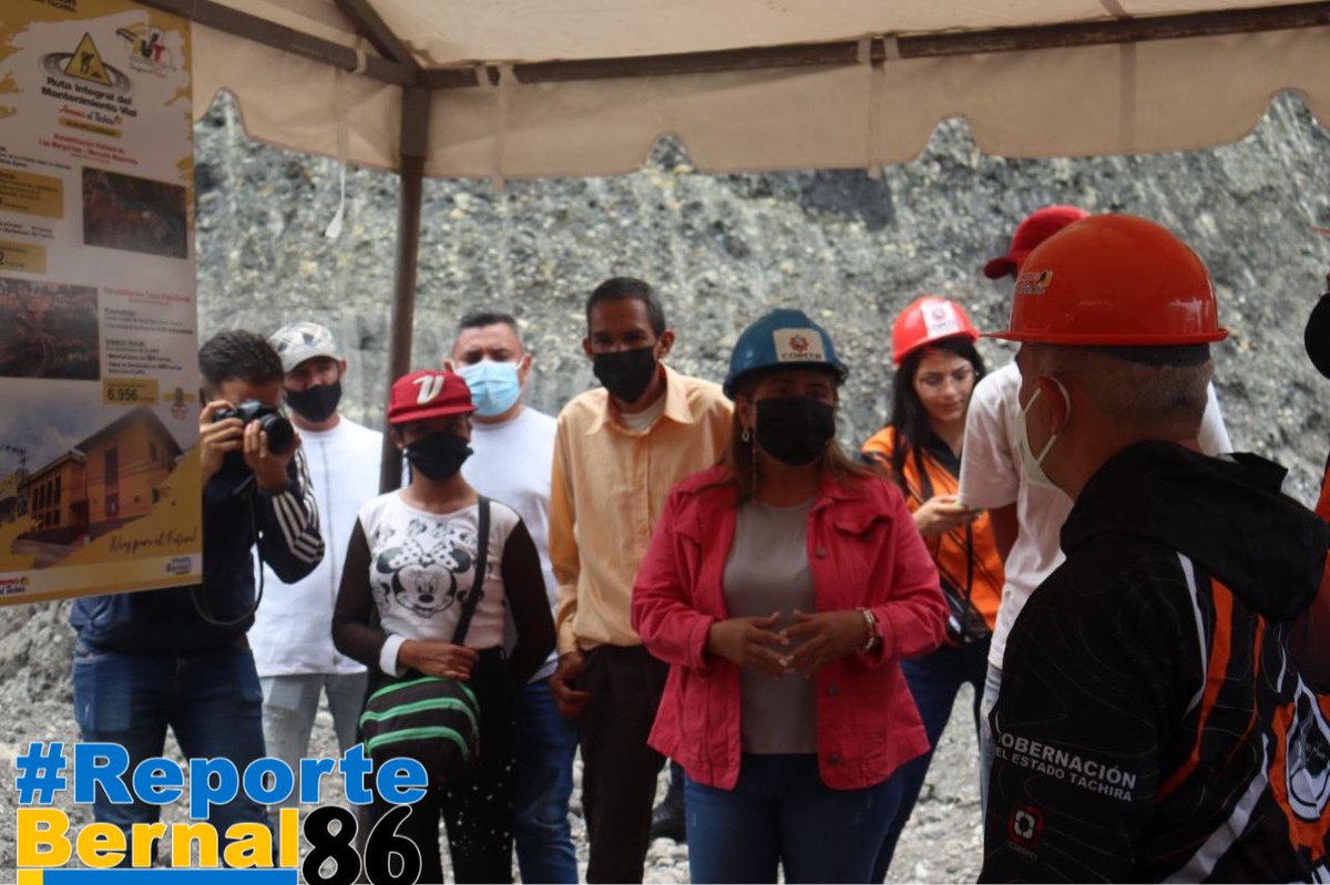 tugochitoxd's tweet photo. Tachira sera potencia con la ayuda de nuestro gobernador Freddy Bernal #ReporteBernal86 https://t.co/iDIYQeeUja