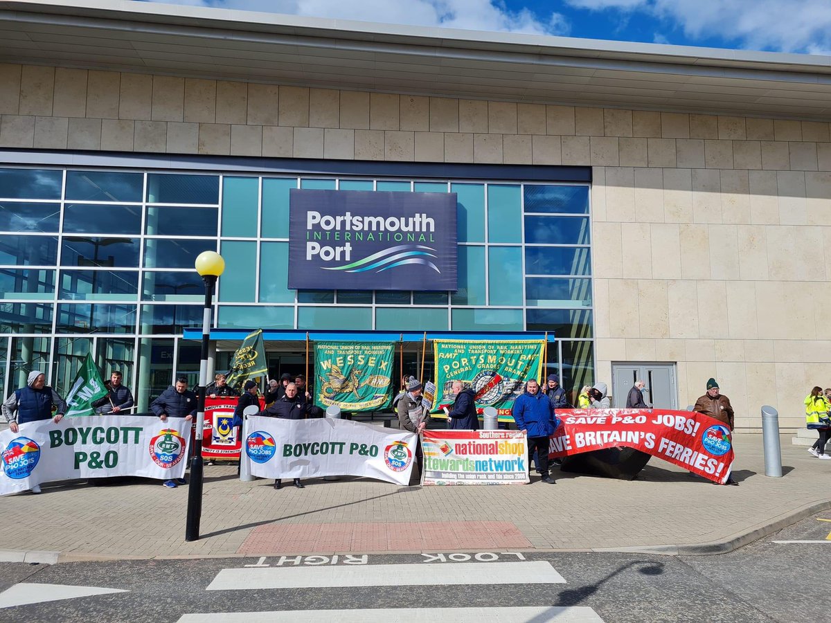 wightlink1's tweet photo. Great turn out for the demo at Portsmouth International Port today against P&O and there disgusting sacking of there loyal hard working staff!
We will stand with our @RMTunion & @POferries brothers and sisters!! ๐๐ปโ๐ปโด #shipsofshame #BoycottPandOFerries #RMT #SaveOurSeafarers https://t.co/v7Mrs7H1IL