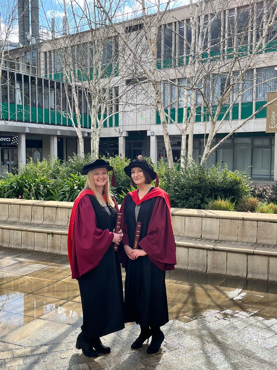 UOS_Psychology's tweet photo. #DidYouKnow that it is our very own @KS_McCulloch and @PsychAbbie PhD graduation today? (2 years postponed due to COVID!) Congratulations Dr McCulloch and Dr Millett! Don’t let the #snow dampen the celebrations! https://t.co/EFoHipgEop