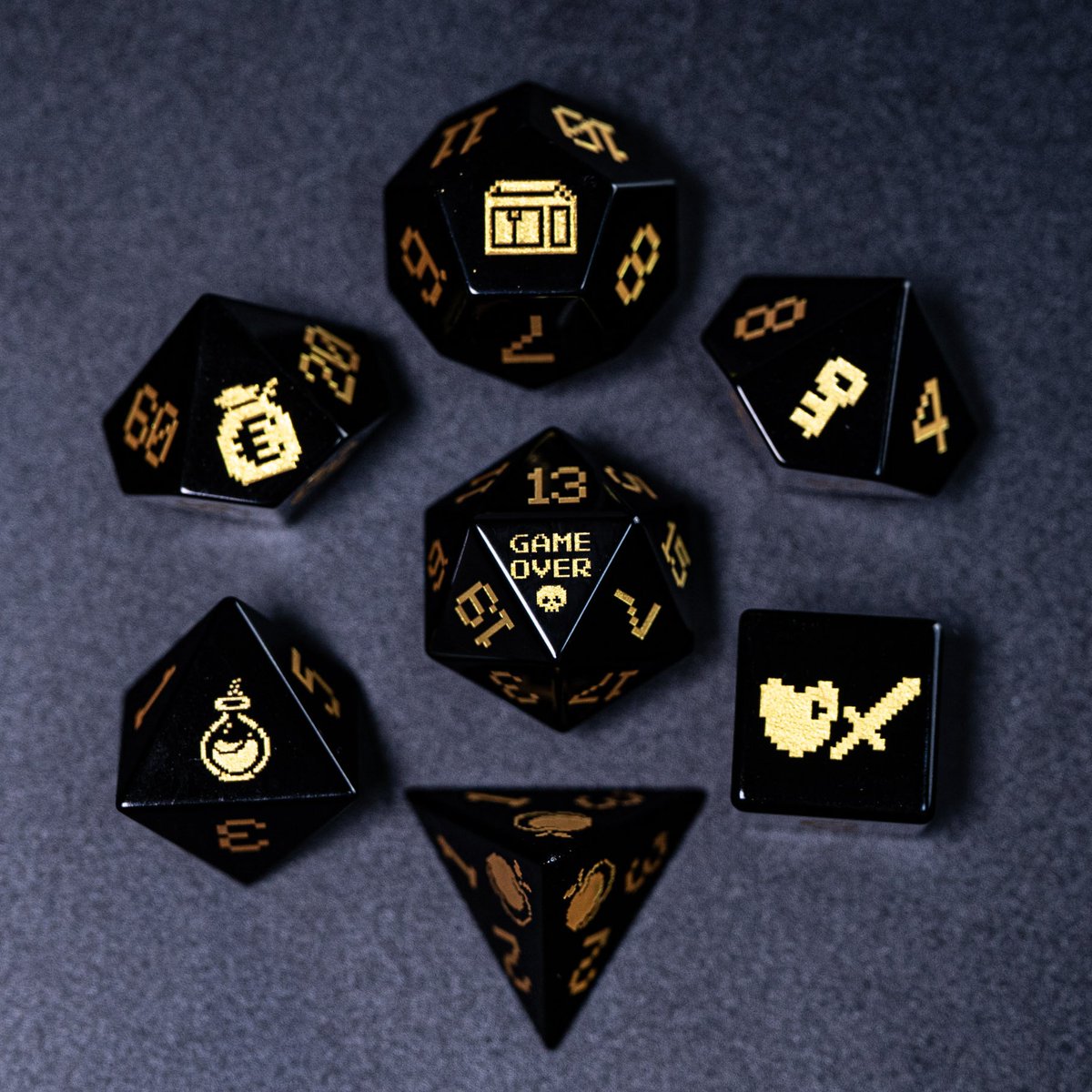 urwizards's tweet photo. Obsidian dice set with the Pixel Art RPG theme.

#dnd #dice #ttrpg #dungeonsanddragons #TTRPGs https://t.co/Bl6t6V7NEM