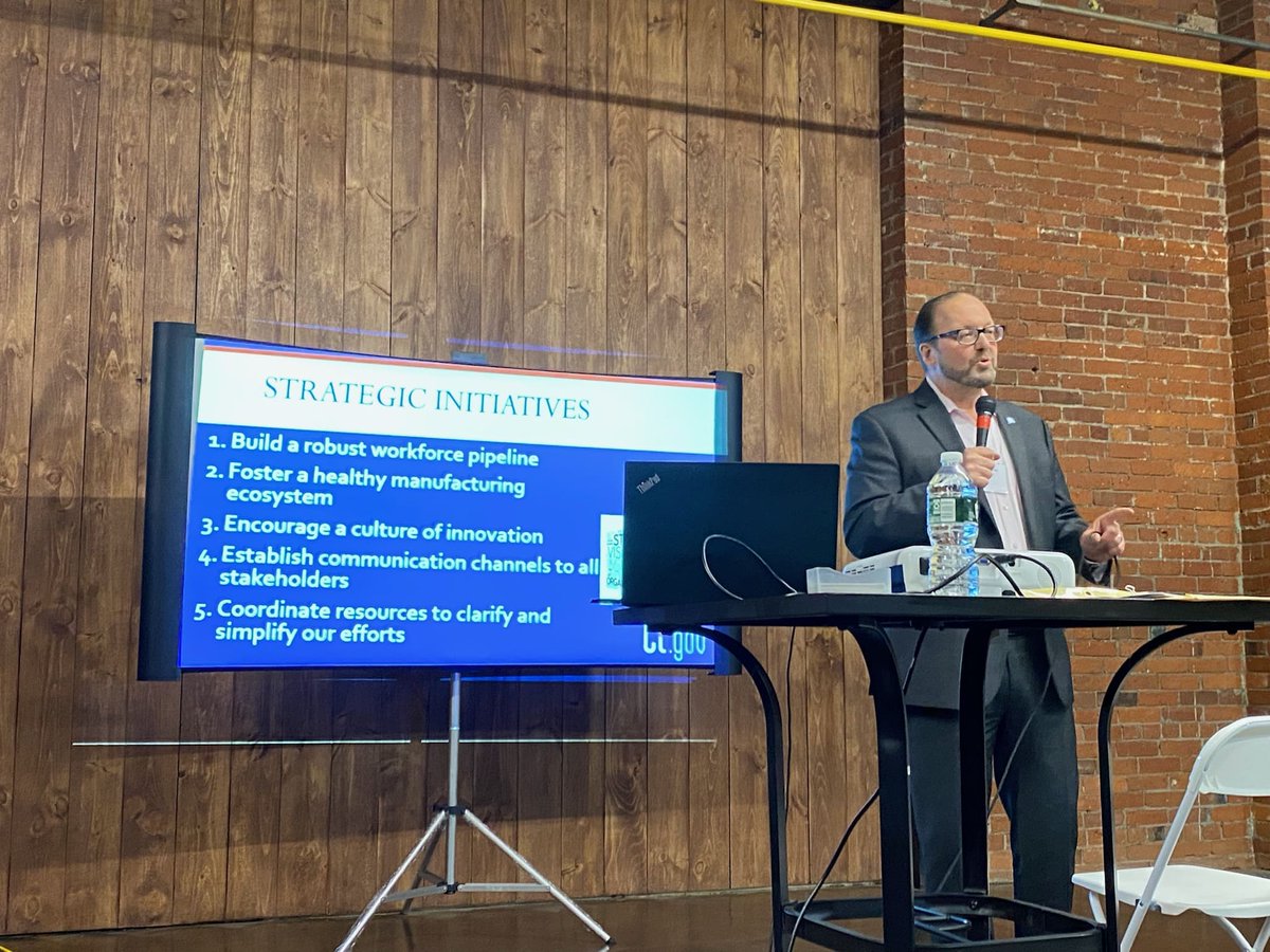 NRWIB's tweet photo. Last night we hosted local #manufacturers for a tour of Unimetal in #ThomastonCT followed by a call to action at #ClocktowerBrewery! Paul Levoie, Chief Manufacturing Officer of CT joined us to hear what CT needs to invest in manufacturing and the workforce! #CTEconomy #CTWorks https://t.co/0xePplEI6w
