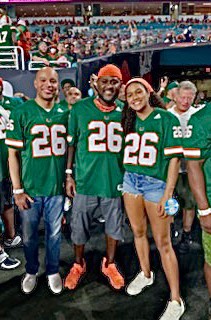 MikeLangleyFL's tweet photo. Today would've been Sean Taylor's 39th. Hard to believe it's been 15 years since he was taken from us. Celebrated his legacy with his daughter and our @CanesFootball team for the 20th anniversary of our title last Fall. Greatness is forever. #RIP #SeanT #ST26 #Meast #BadassDBs https://t.co/JZkkFYnvFN