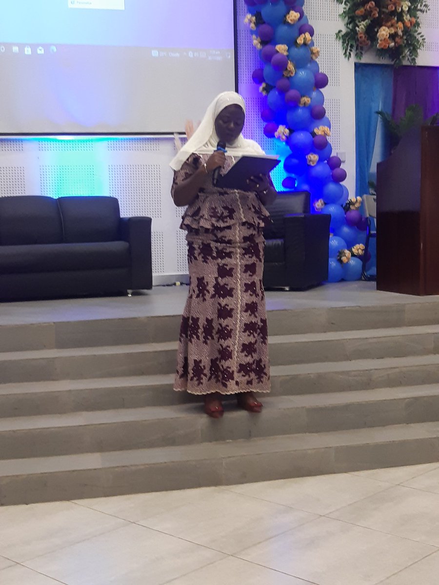 watsuptek's tweet photo. LADY IN BLUE 💙💙💙
Mrs. Farida Ahmed Kyei from the Ministry of Gender, Children and Social Protection delivering a Speech to the house.

#LadyinBlue 
#WatsuptekReport https://t.co/3UdNESQa43