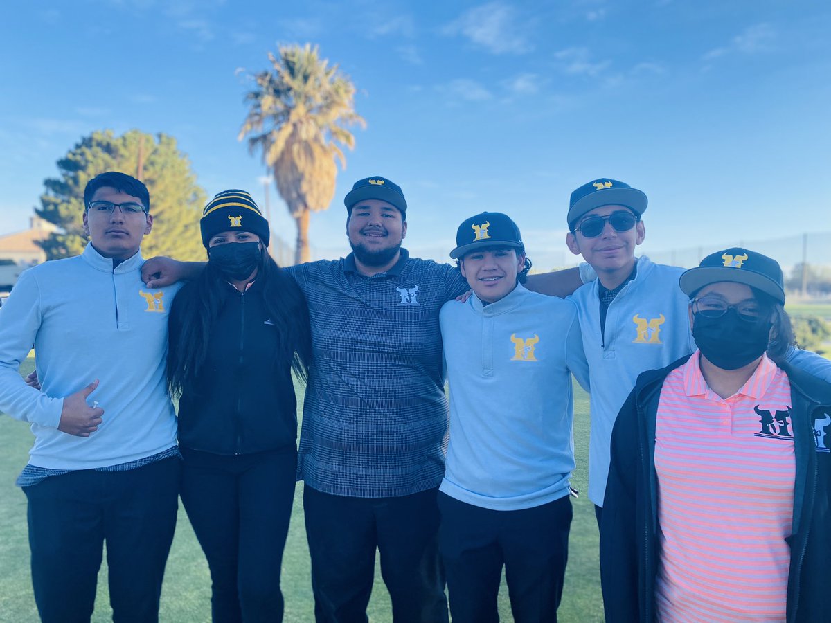 GolfMatador's tweet photo. District golf 2022! Day one and two. Good luck matadors! @FBLAMATS @frontz_eric @JSalgado_PHS @Prep1Recruits @Prep1USA @phsmats @ParklandStuCo https://t.co/IwdgebAG5G