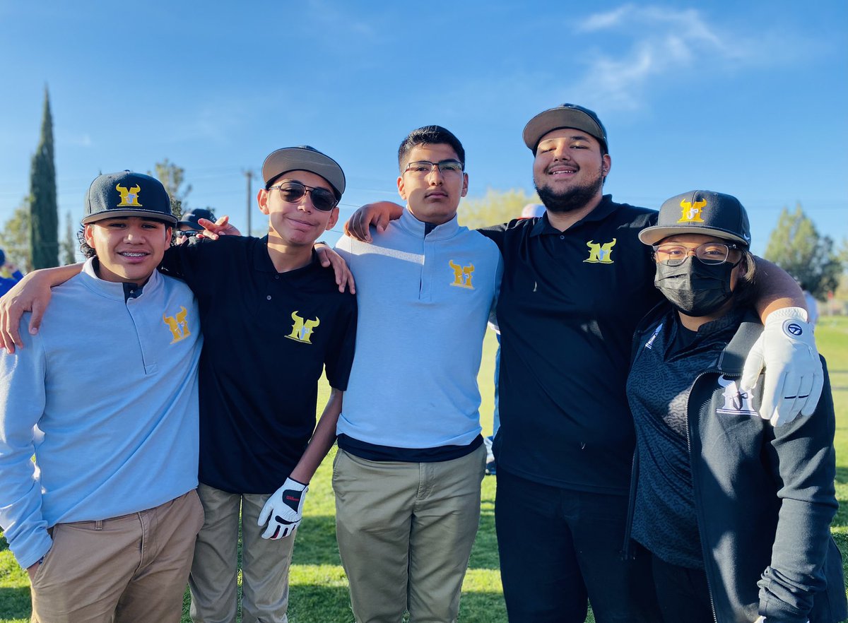 GolfMatador's tweet photo. District golf 2022! Day one and two. Good luck matadors! @FBLAMATS @frontz_eric @JSalgado_PHS @Prep1Recruits @Prep1USA @phsmats @ParklandStuCo https://t.co/IwdgebAG5G