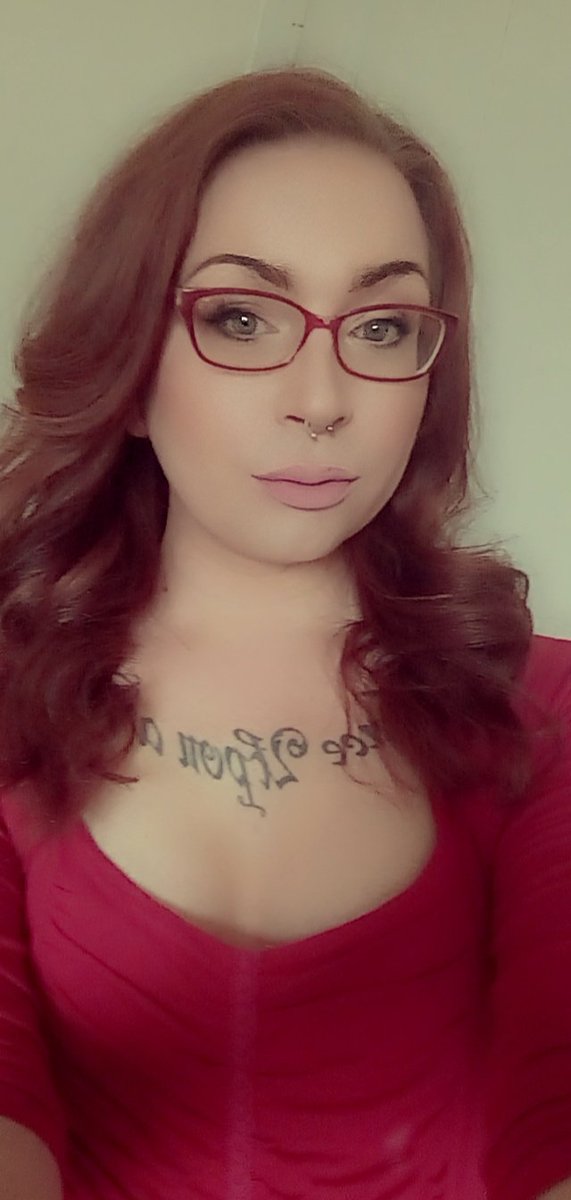 AmelieVixenXxX's tweet photo. Bonne journée à vous les twittos 😘
#Transgenre #Tgirl #TransFrench #TransWoman #sexyTrans #sexe #transsexy #MYM https://t.co/luntKxdctc