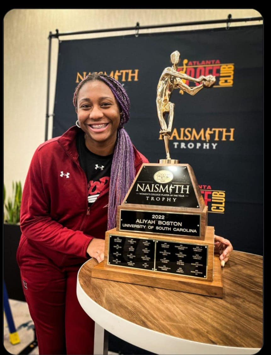 KayaaLah's tweet image. glad its not even up for debate anymore...the Greatest @NCAA Collegiate Women's Basketball player is from these Virgin Islands @AA_boston...@espn #STANUP #ThreeFourZero  #340  #VI