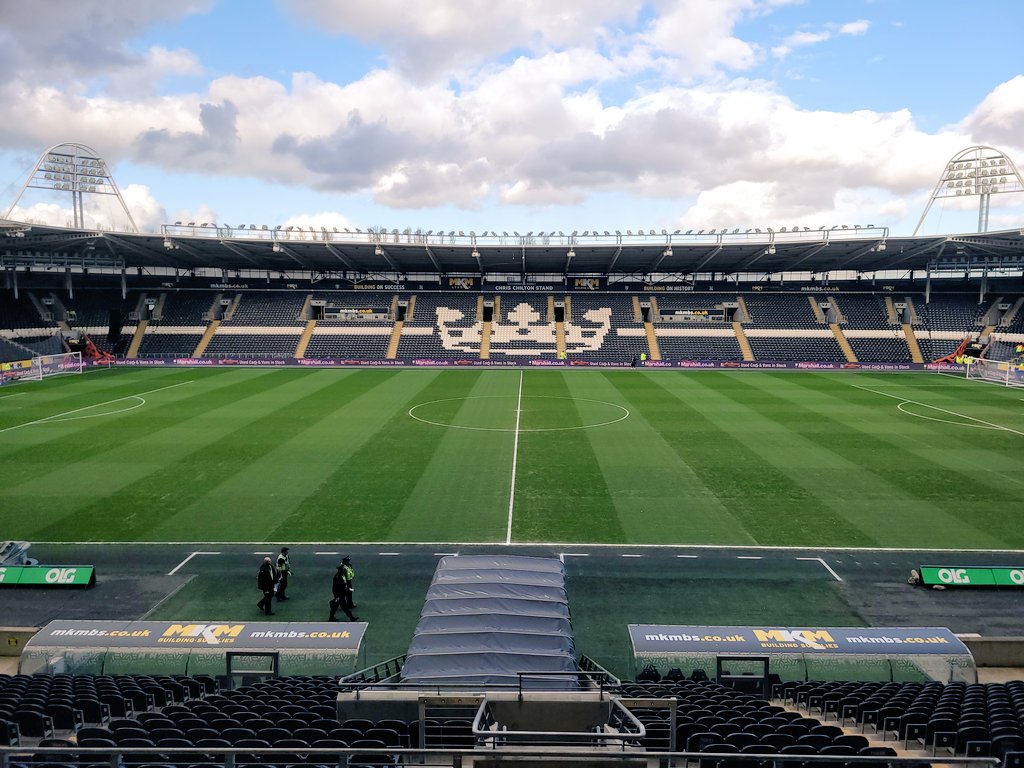 bashs_tweets's tweet photo. Ready to go for @HullCity vs @htafc tonight at the MKM 🏟
Pitch looking well and starting to show some spring time recovery after a long winter! 🌱 ☀️
Come on the lads! 🐯 ⚽️
#Groundsman #HCAFC #LoveTurf #Football #Championship #Pitch https://t.co/RsSb8Ud8E8