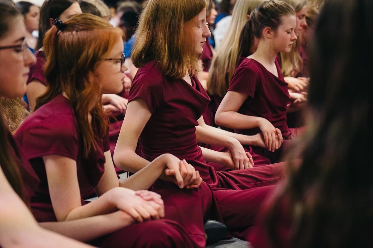 BarnsleyChoir's tweet image. #springconcerts 📷@iwallacephoto