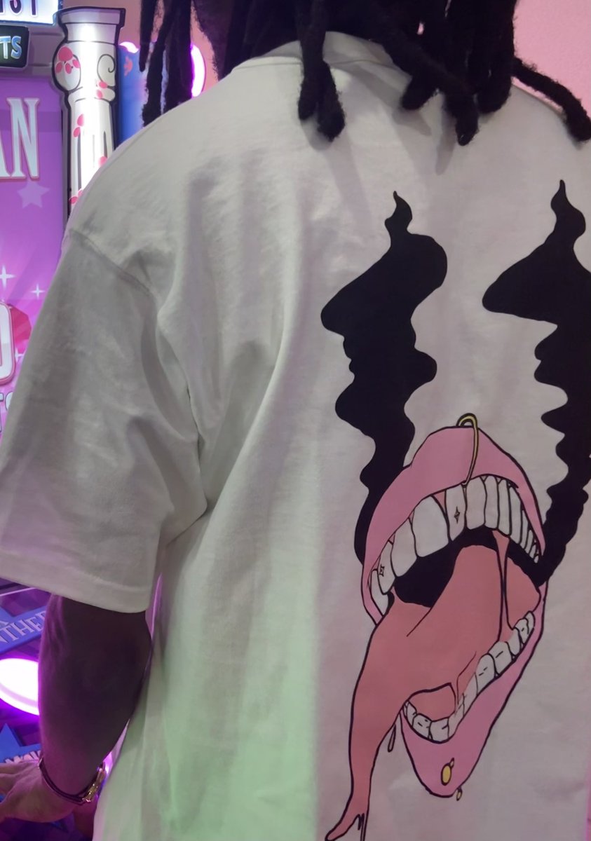 Nothing_Goxd's tweet photo. Oh my God, its "Hideous"
Get your own Hideous tee
#nothinggood #hideous #new #shorts #coming #soon #hidden #drop #streetwear #fashion #style #piercings #teeth #lips https://t.co/g9rCVEFseG