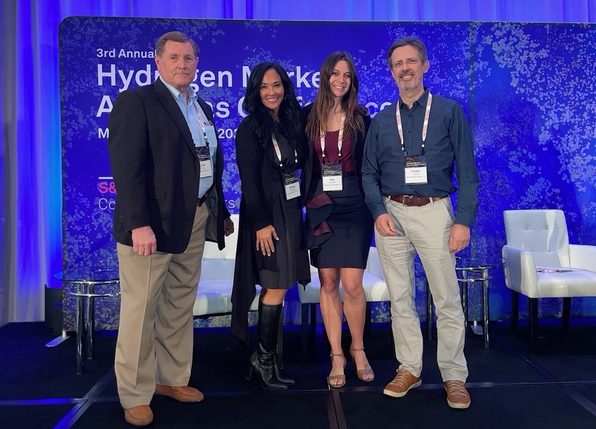 AvantusEnergy's tweet photo. This week, we joined hydrogen companies, policymakers and renewable energy leaders at the @SPGCI Hydrogen Markets Americas Conference to explore the role of #hydrogen in achieving a net-zero future. https://t.co/jaDDEFZurE