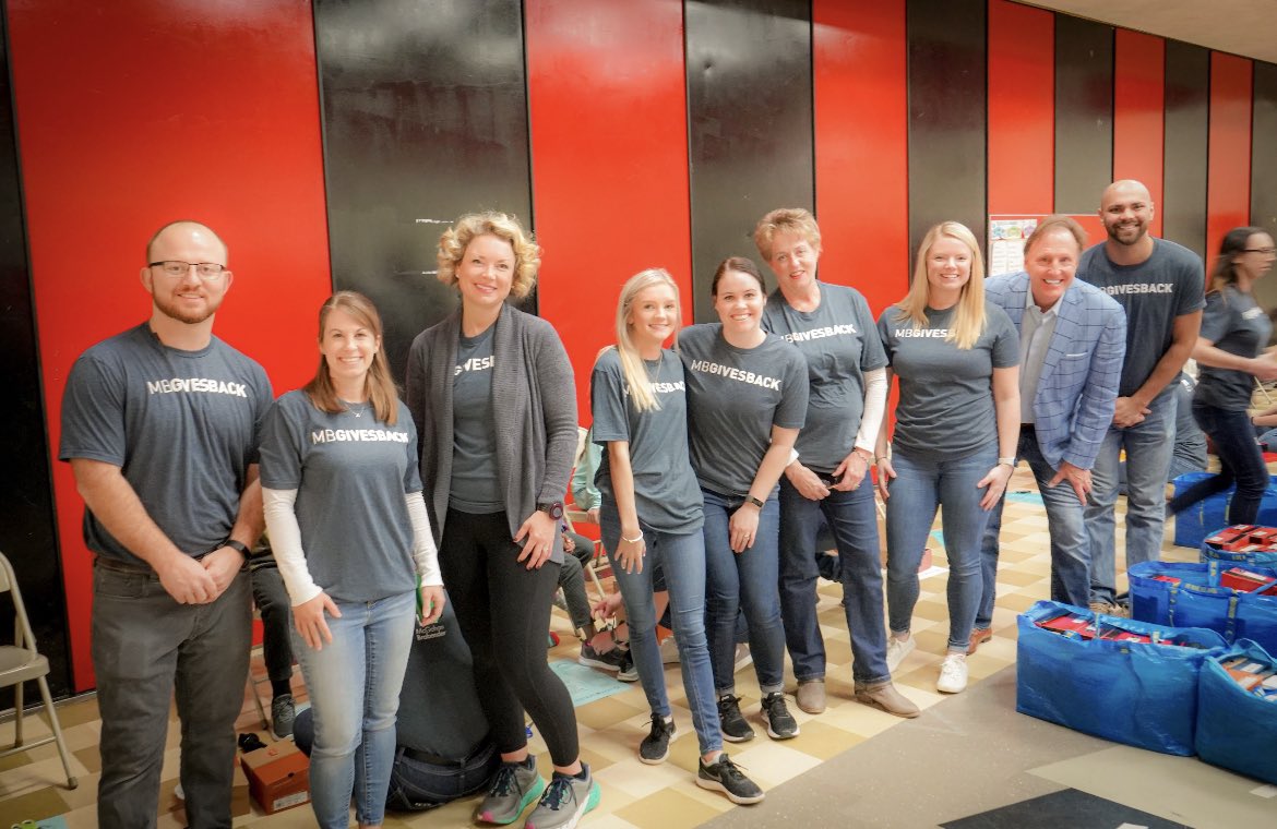 mb_benefits's tweet photo. Last week, our #MBGivesBack team volunteered their time at Harry Russell Elementary in West Carrollton to donate 205 pairs of shoes to children in need. Please consider donating to @Shoes4Shoeless to help this unbelievable organization continue their mission! #MuchBetterAtMB https://t.co/FP2ClumLty