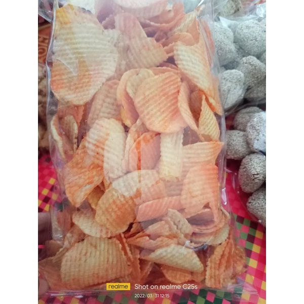 ladybugladyrose's tweet photo. Saya menjual kripik seharga Rp25.000. Dapatkan di Shopee sekarang! https://t.co/KkcyuBnvMs #ShopeeID https://t.co/MKLffjaZeF