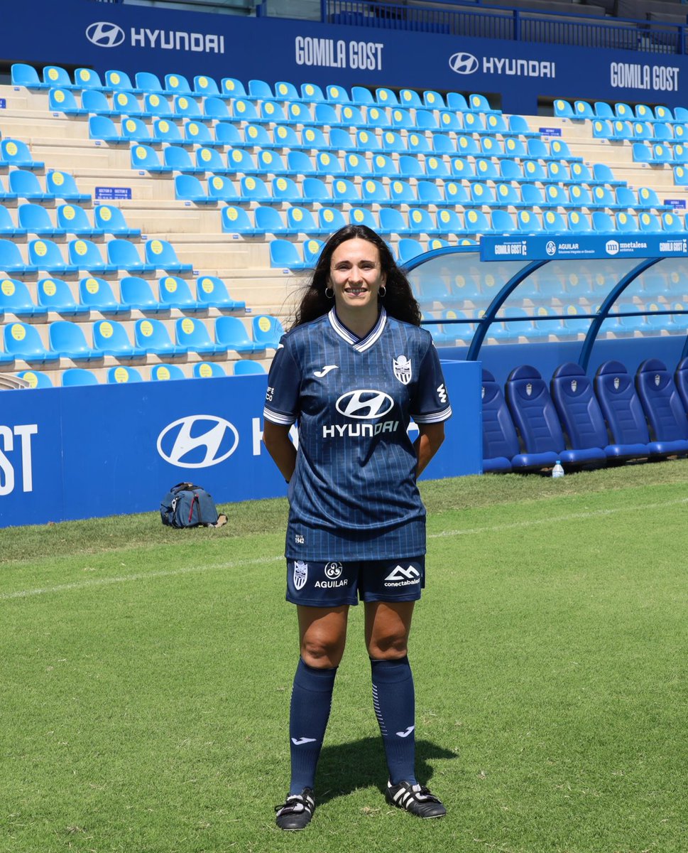 Seguimos con los sorteos de camisetas en Ser Dep Baleares‼️

🥳 Este mes de abril sorteamos la camiseta del <a href="/atleticbalears/">Atlético Baleares</a> 👏

Para participar;

💻 Sigue nuestra cuenta de twitter.

✍️ Haz un retweet y dinos qué jugador o jugadora quieres que te firme la 👕

SORTEO FINAL DE MES