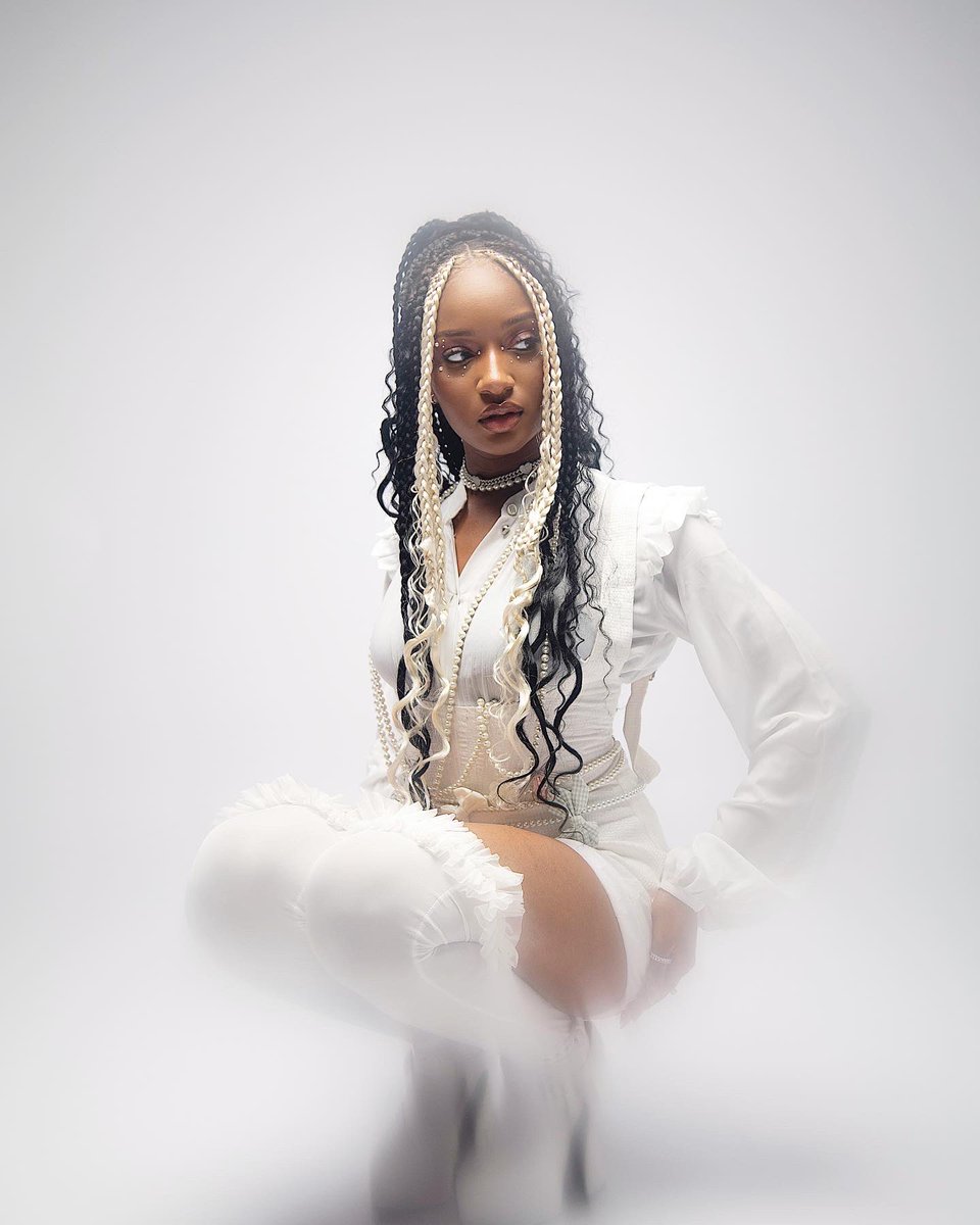 ayrastarr's tweet photo. Celestial 🤍👼🏾⭐️ https://t.co/1k2mKiPw9u
