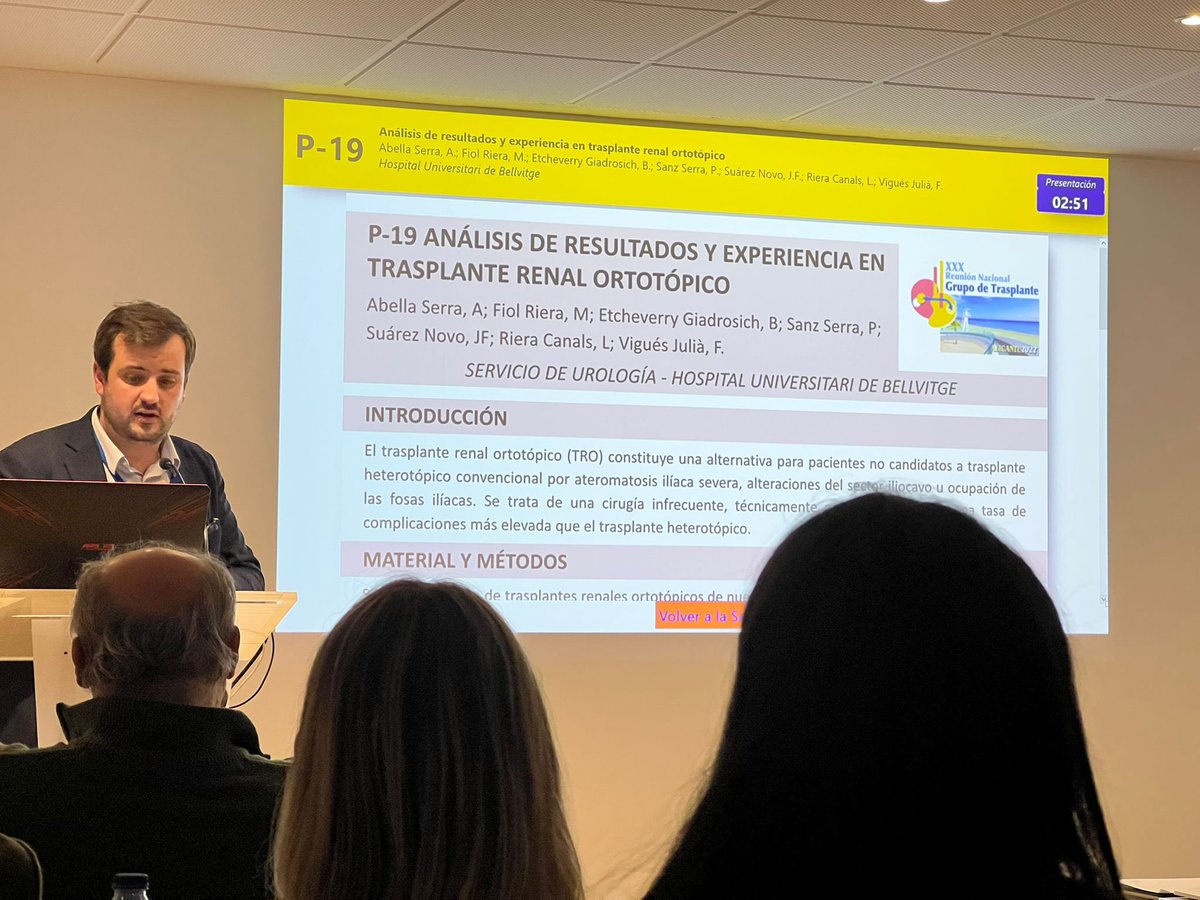 UroHub's tweet photo. Felicitats als residents de @UroHub per la participació activa a la XXX Reunió Nacional del grup @TrasplanteAEU celebrada a Alacant. Creiem en la docència i la necessitat de la implicació dels residents en aquestes reunions. https://t.co/acEQqksJqZ