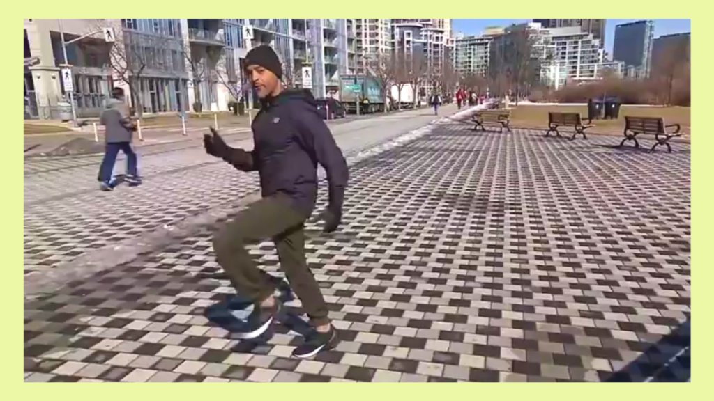 Cityline's tweet photo. Challenge yourself during today's workout and try reverse running; @I_AmBishop shows you how it's done. 🏃: https://t.co/lbUheHmvTT https://t.co/FSkFd5Eoi3