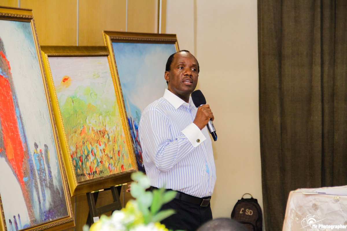 UvadaUganda's tweet photo. Many people have always asked, How can art be used to the benefit of the community?
Well, the Patrick and Carol Bitature Foundation alongside the Dr. Amanda Foundation Tumusiime brought a new perspective to this through an Art Auction of Dr Amanda Tumusiime's paintings as they.. https://t.co/yPKNkD9k9g
