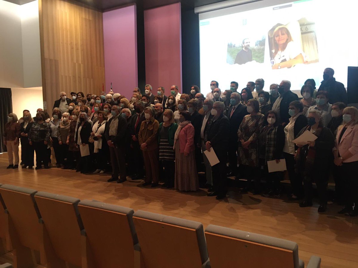 medicoslugo's tweet photo. 🩺🥼Acto de despedida de jubilados/as del HULA (Hospital Universitario Lucus Augusti).
Gracias a todos/as!! https://t.co/eb1llLMCkm