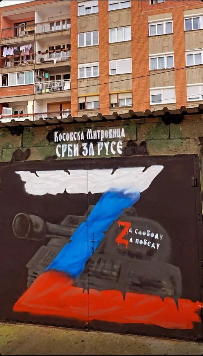 🇷🇸🇷🇺 Граффити в поддержку спецоперации ВС РФ появилось в Косовской Митровице(Сербия) t.me/zabar1986/4372

P.S.: Косово - Сербия!