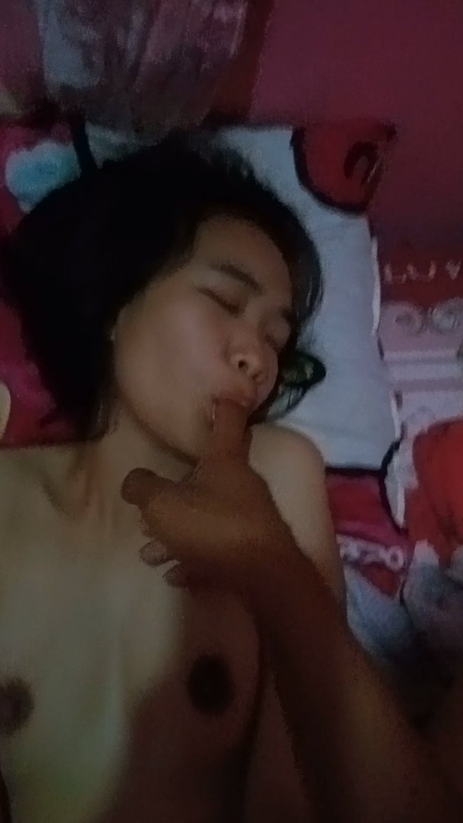phaw_yed's tweet photo. ผัวเย็ดไม่มันหรอ เลยมาให้ผมเย็ดหีให้
#เย็ดกันทั้งวัน ครางอย่างเสียว 
#ไหนใครมีรูปเด้ดๆตอนเย็ดอวดมาหน่อย https://t.co/KmM5guSeMn