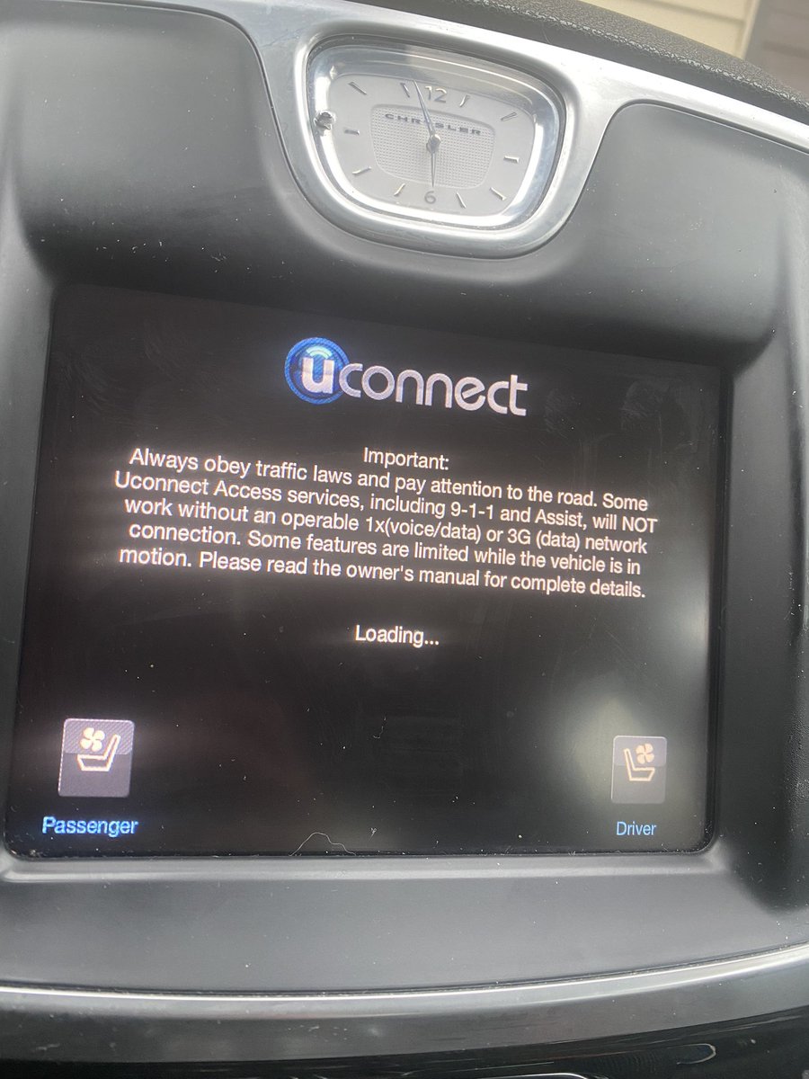PlasticCardGuru's tweet photo. @UconnectCares why are my seat heaters on the opposite side?? Please Fix the glitch… https://t.co/TyMypOGQim