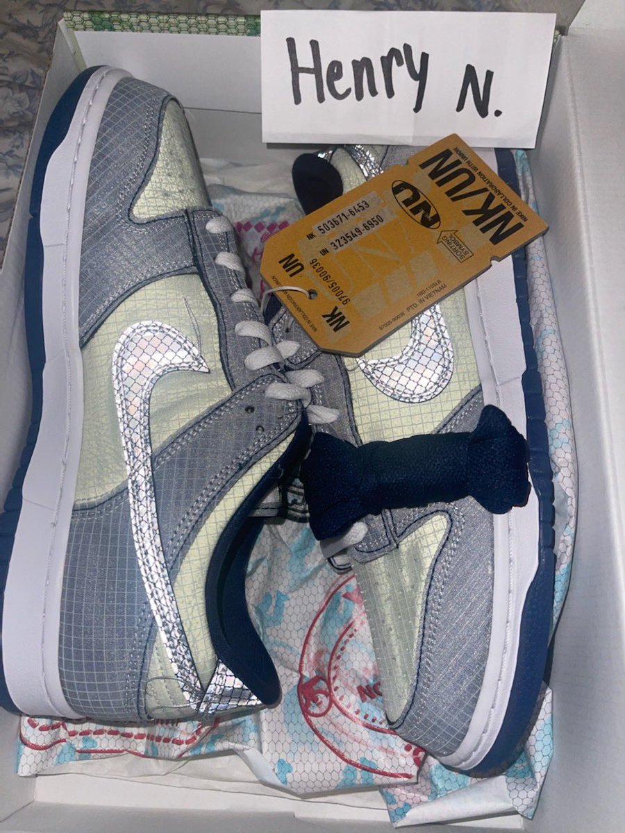 Henrysneak's tweet photo. @SellKicksSunday $350 shipped obo size 10 rt plz https://t.co/qC8BVVHl8E