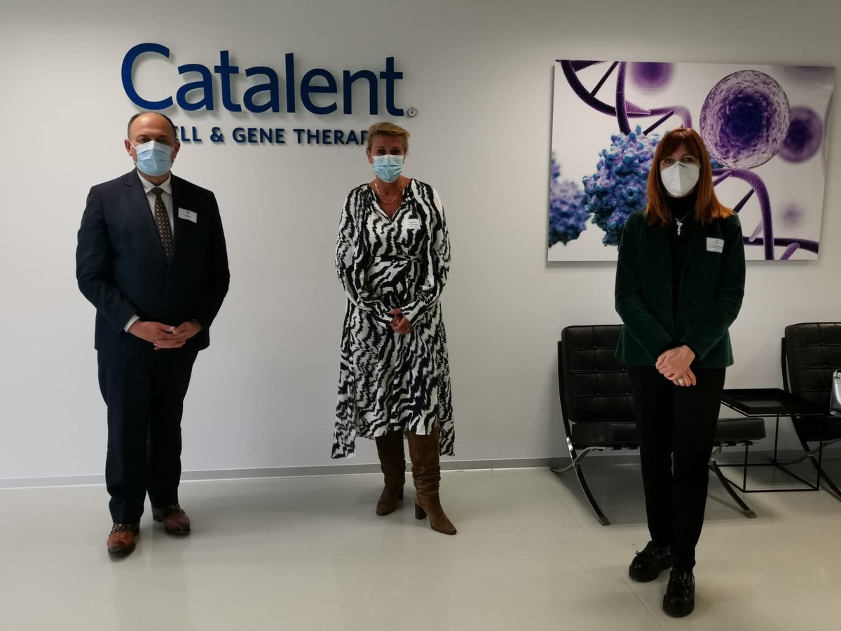 La visite du Ministre <a href="/wborsus/">Willy BORSUS</a> s'est poursuivie à Gosselies où il a visité @CatalentPharma en compagnie de notre Administratrice générale <a href="/PDELCOMMINETTE/">PascaleDELCOMMINETTE</a>