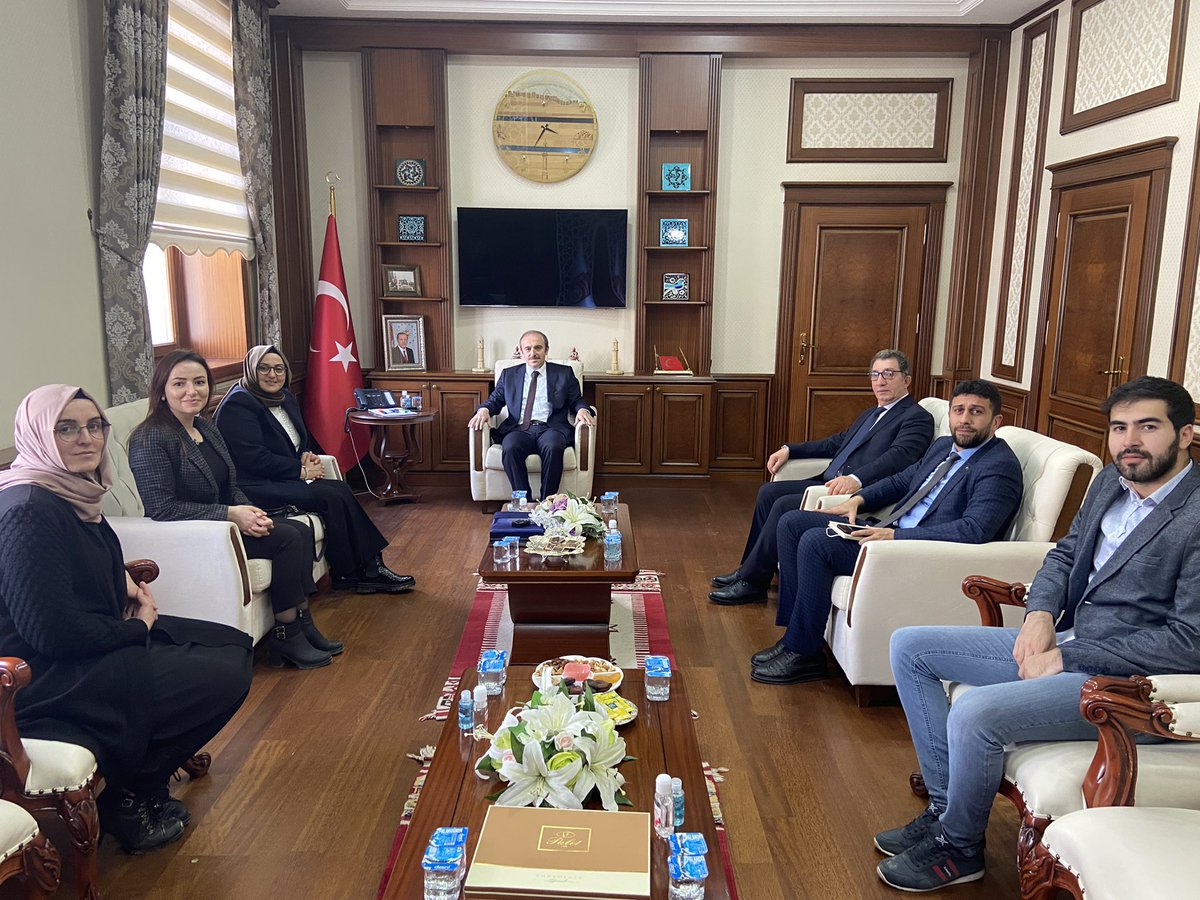 Cüneyt EPCİM (@epcimcuneyt) on Twitter photo Ak Parti Genel Merkez Çevre Şehir Kültür Başkan yardımcısı, ve MKYK üyesi Serpil YILMAZ’a ve beraberindekilere ziyaretlerinden dolayı teşekkür ederim. Ak Parti Genel Merkez Çevre Şehir Kültür Başkan yardımcısı, ve MKYK üyesi Serpil YILMAZ’a ve beraberindekilere ziyaretlerinden dolayı teşekkür ederim.