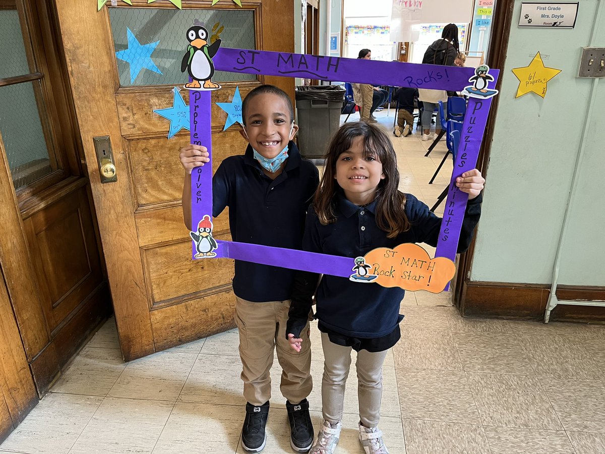 Jen85803622's tweet photo. Congrats to some of our superstars!! They have completed their STMath journeys!! Way to go everyone!! Burncoat Pre rocks!! #BurncoatPrep #jiji #STMath @Lauren_Chuk https://t.co/GflJPrBasb