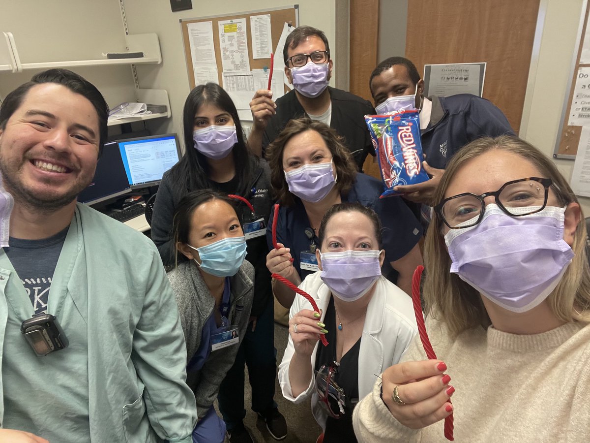 MayoAZneurores's tweet photo. Stroke team ft Red Vines!! Happy FRIYAY! #clotbusters with our stroke attending extraordinaire Dr @k_neuronsโฉ !! https://t.co/6QMNB8f21F