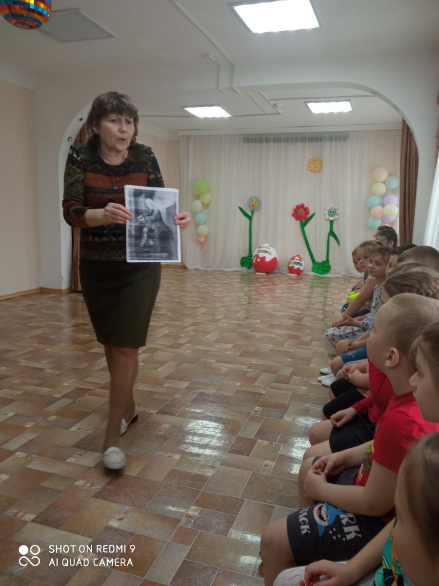 Mishina_ES's tweet photo. В группах Горлица и Стриж прошёл праздник хорошего настроения. Слушали пьесу "Шутка" И.С. Баха, где солировала флейта.Под музыку И.Дунаевского разыграли цирковое представление, исполнили чарльстон и поиграли в весёлые муз. игры. Фото на память запечатлило отличное настроение!!! https://t.co/B3OUblBxmn
