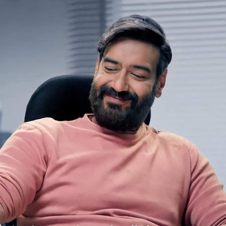 BigAdianPabitra's tweet photo. Most Precious Smile Ever @ajaydevgn #HappyBirthDayAjayDevgn https://t.co/BSIBKMs0el